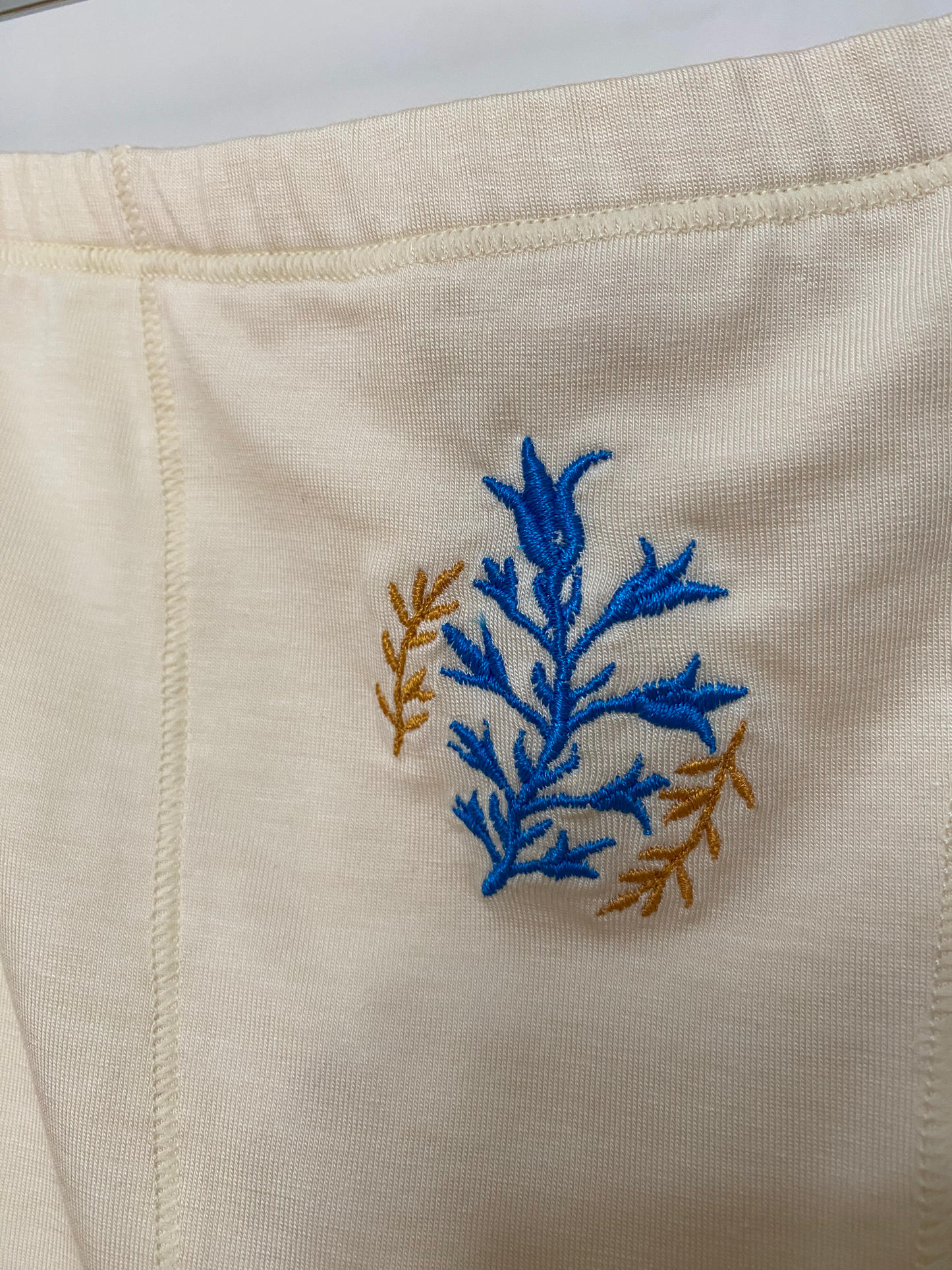 Embroidery Creamy BOXER | Flowers